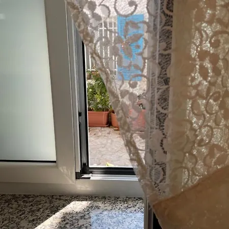 Il Cortiletto Apartment Taranto Exterior photo
