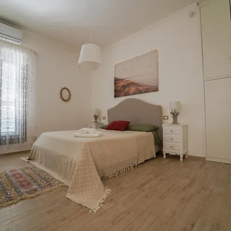 Il Cortiletto Apartment Taranto Exterior photo